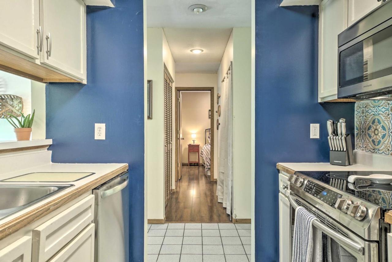 Pet-Friendly Branson Retreat With Pool And Golf Access Apartment Luaran gambar