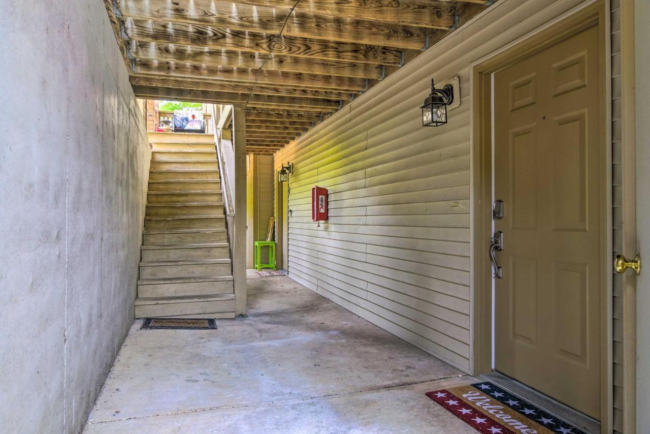 Pet-Friendly Branson Retreat With Pool And Golf Access Apartment Luaran gambar