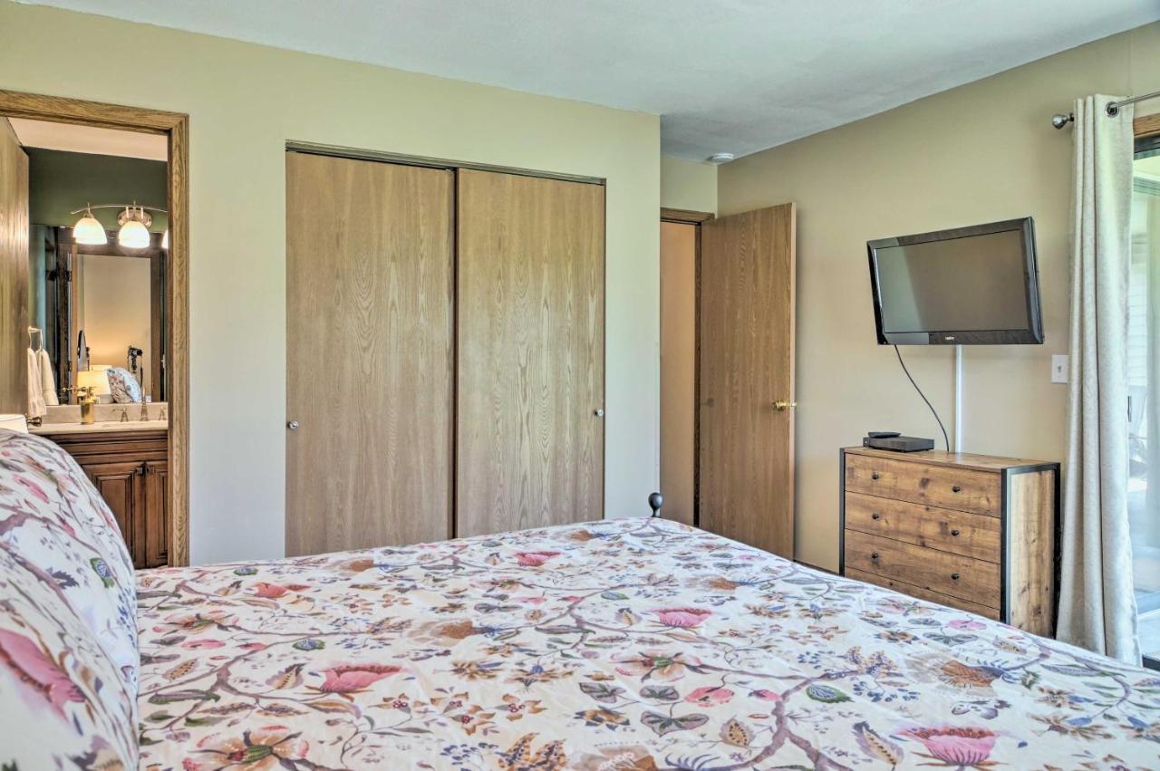 Pet-Friendly Branson Retreat With Pool And Golf Access Apartment Luaran gambar
